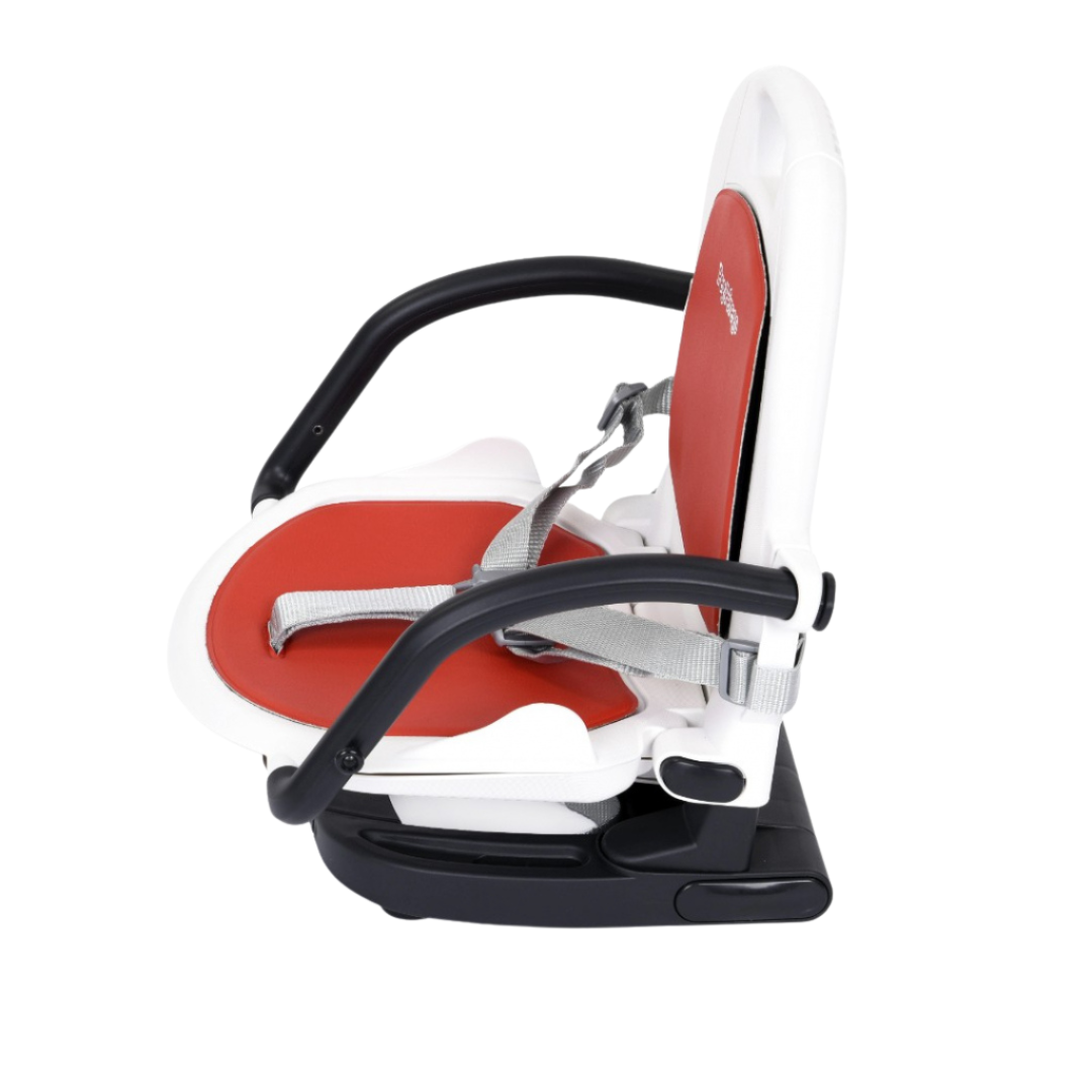 مقعد معزز قابل للتعديل من Peg Perego RIALTO، أحمر فراجولا مستعمل بحب و مجدد