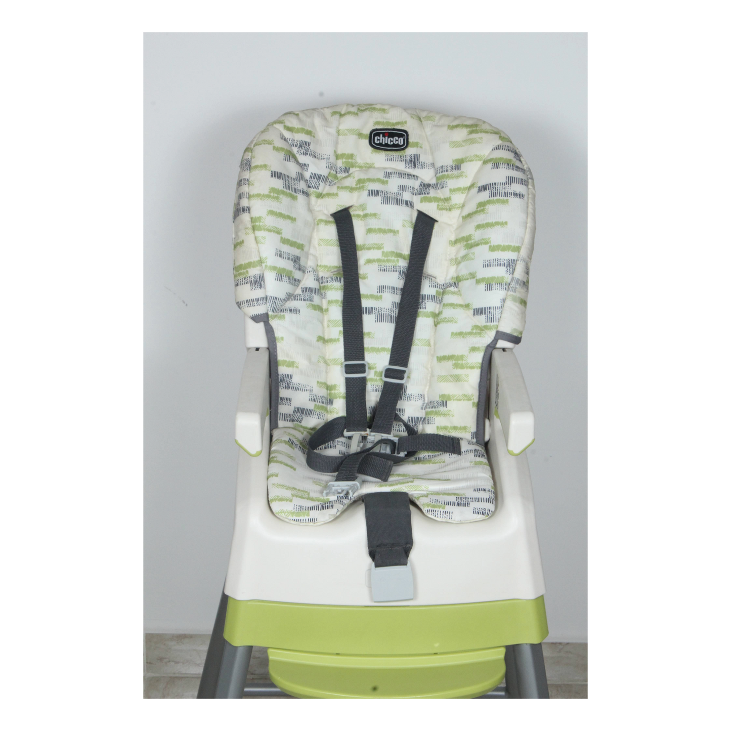 Preloved Chicco Stack 3-in-1 Highchair, Kiwi