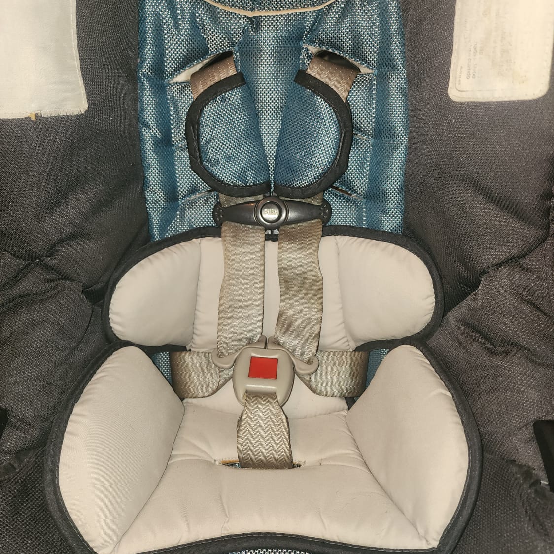 Preloved Chicco KeyFit 30 ClearTex Infant Car Seat, Orion